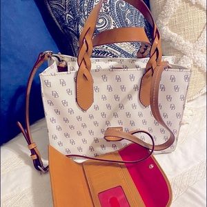 D&B purse and wallet bundle